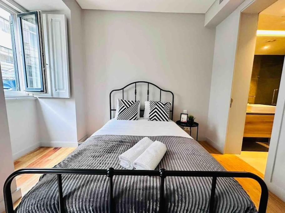 Lisbon Marques De Pombal Top Flat Great Locations City Center B Exterior foto