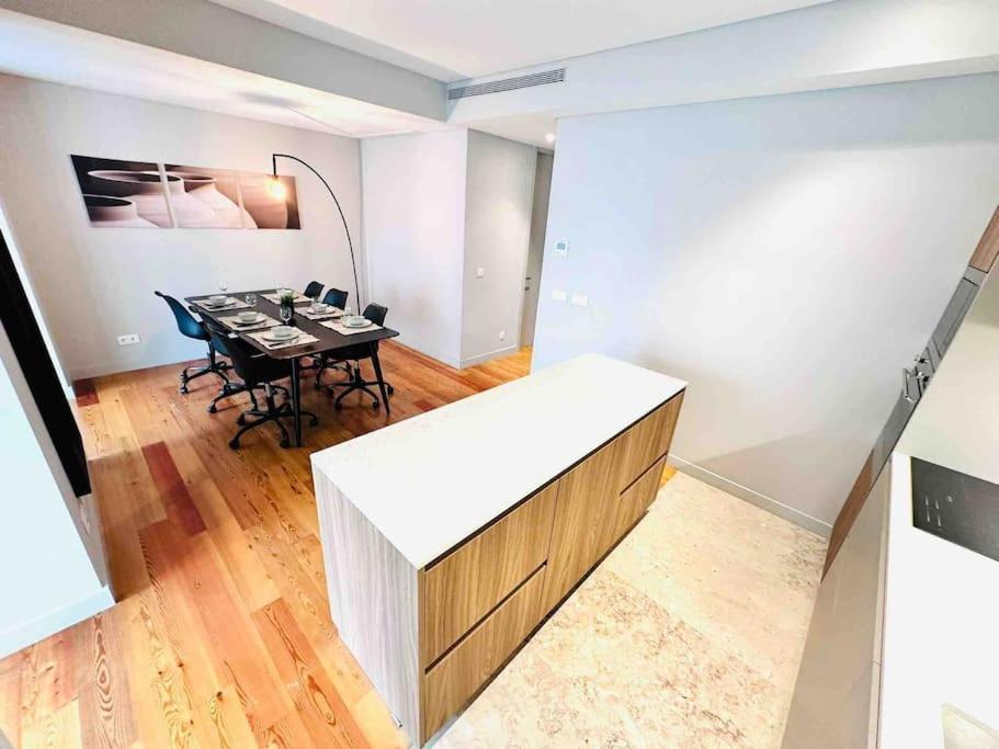 Lisbon Marques De Pombal Top Flat Great Locations City Center B Exterior foto