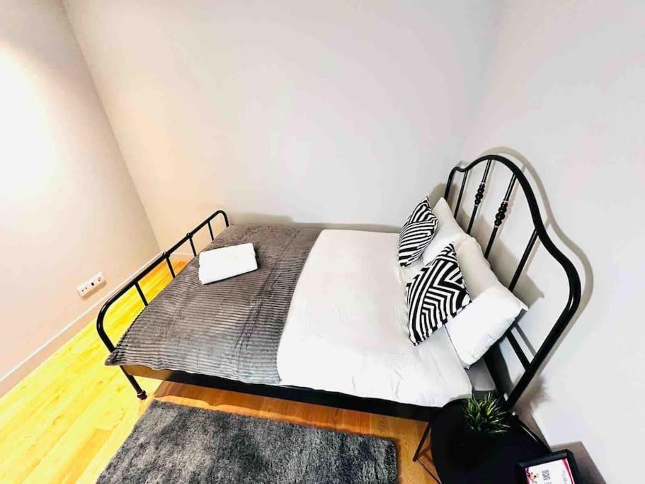 Lisbon Marques De Pombal Top Flat Great Locations City Center B Exterior foto
